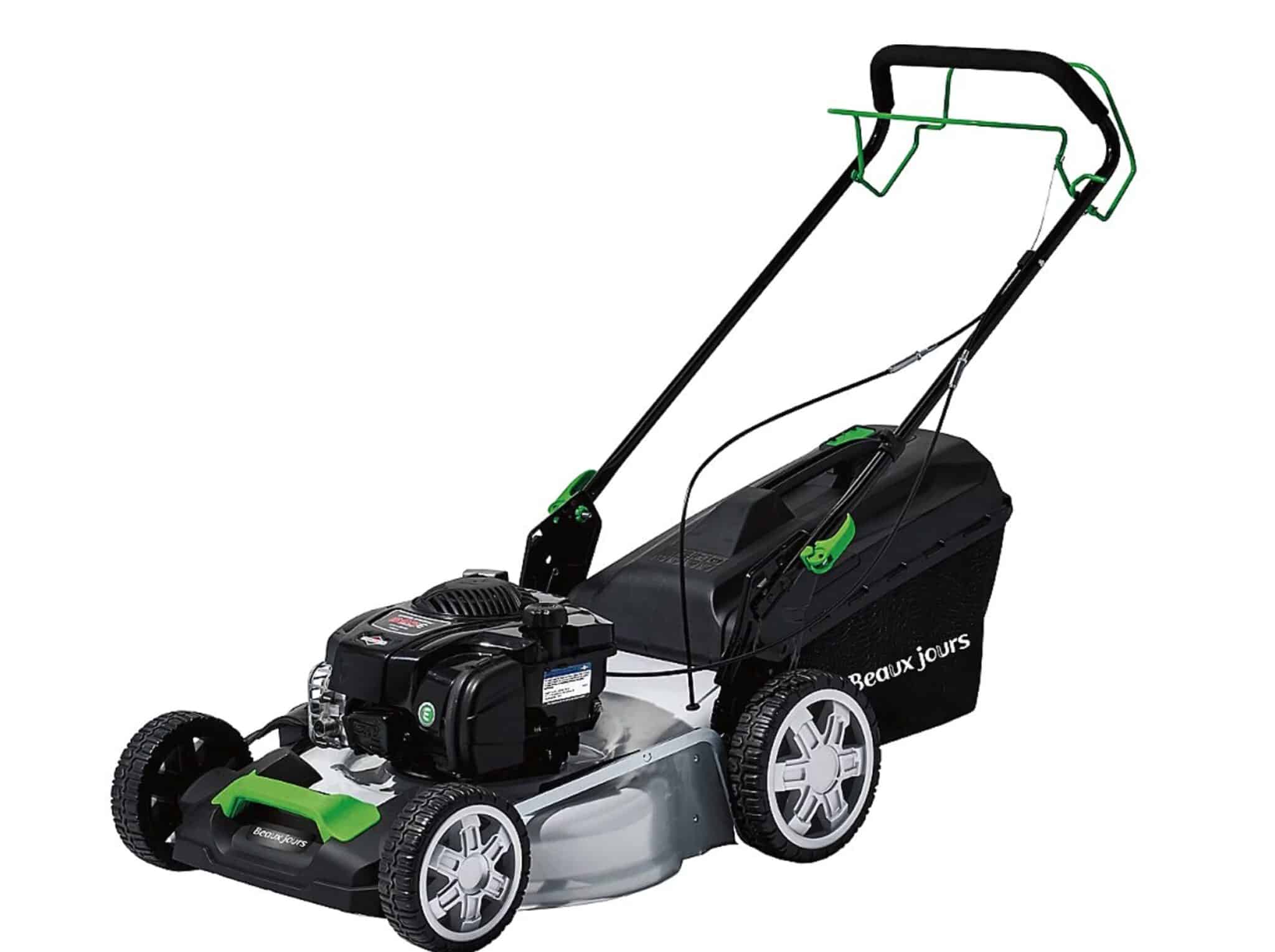 Un monstre de puissance de 150cc pour dompter les pelouses les plus rebelles